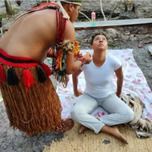 Xamã em ritual com tambor – ritual-xamanico-tambor-sitio-dos-oriundos